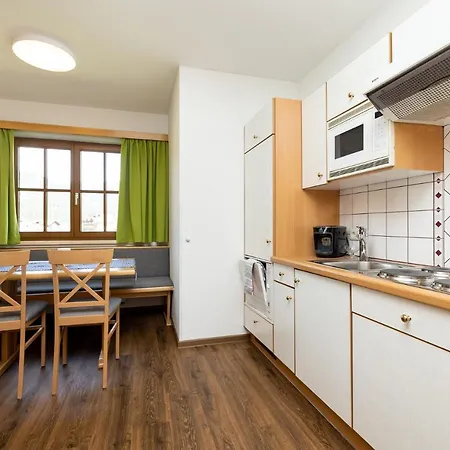 Michis Aparthotel Flachau Exterior photo