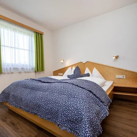 Michis Aparthotel Flachau Exterior photo
