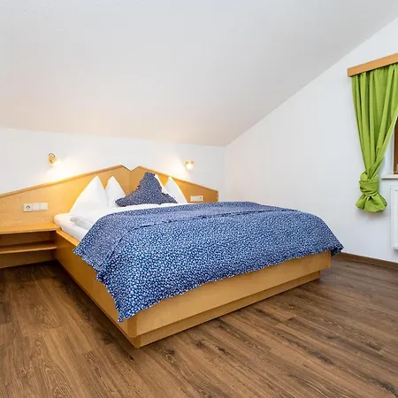Michis Aparthotel Flachau Exterior photo