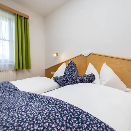 Michis Aparthotel Flachau Exterior photo
