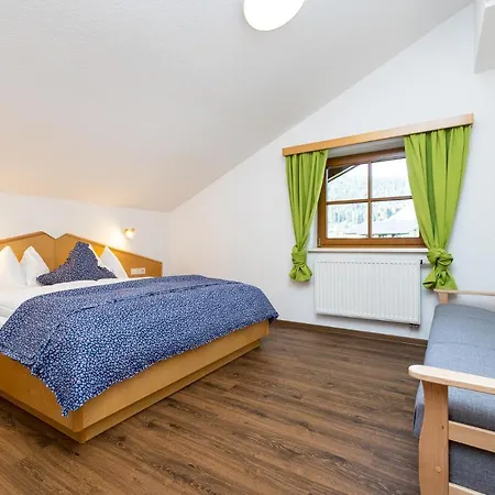 Michis Aparthotel Flachau Exterior photo