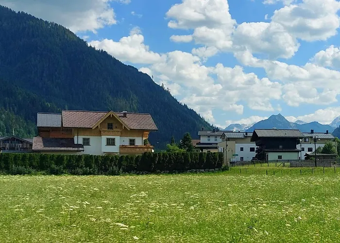 Michis Aparthotel